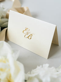 Cartes Sage Green & Champagne avec monogramme sur papier d'or