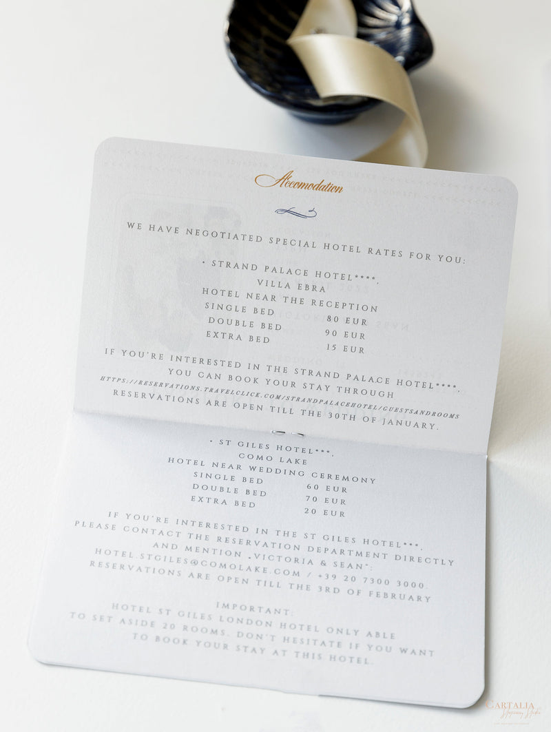 Invito a nozze blu marino con passaporto USA/americano con lamina scintillante + RSVP in stile carta d'imbarco