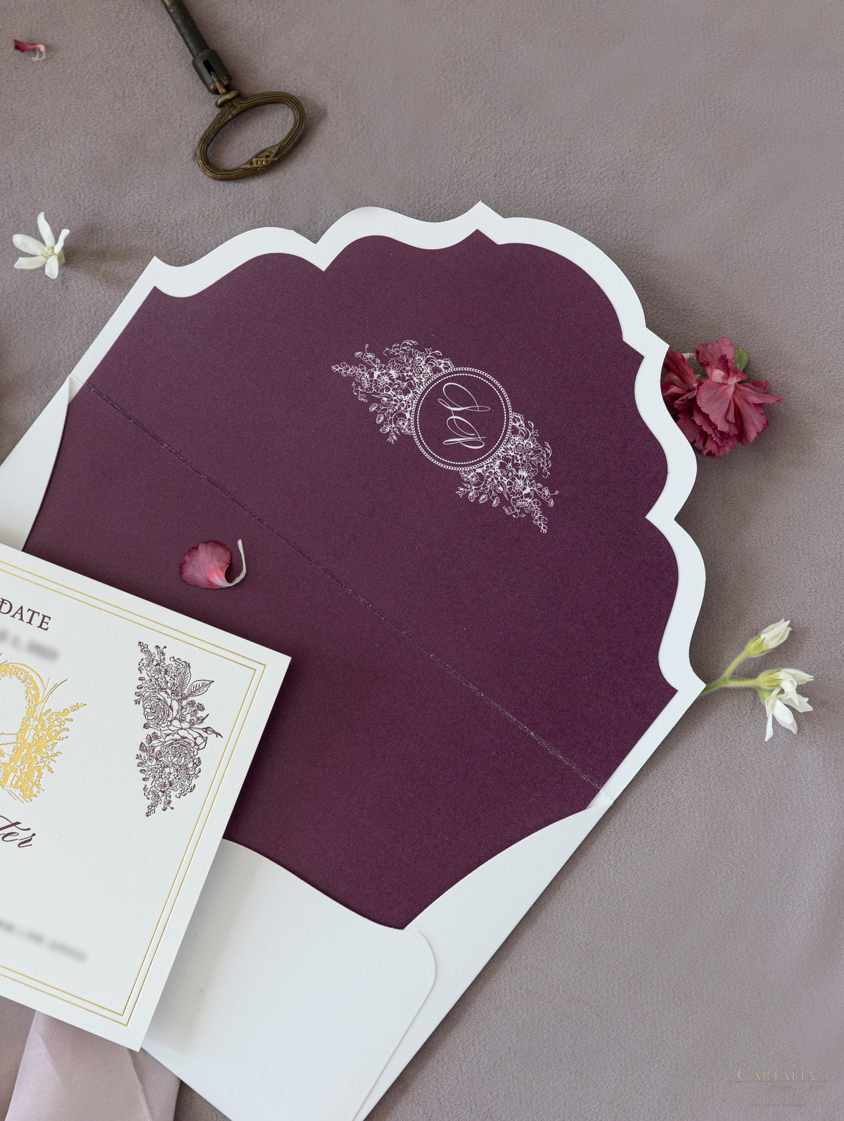 Luxury Letterpress & Foiled Wedding Venue : VILLA DEL BALBIANELLO, LAKE COMO | Bespoke Commission L&P