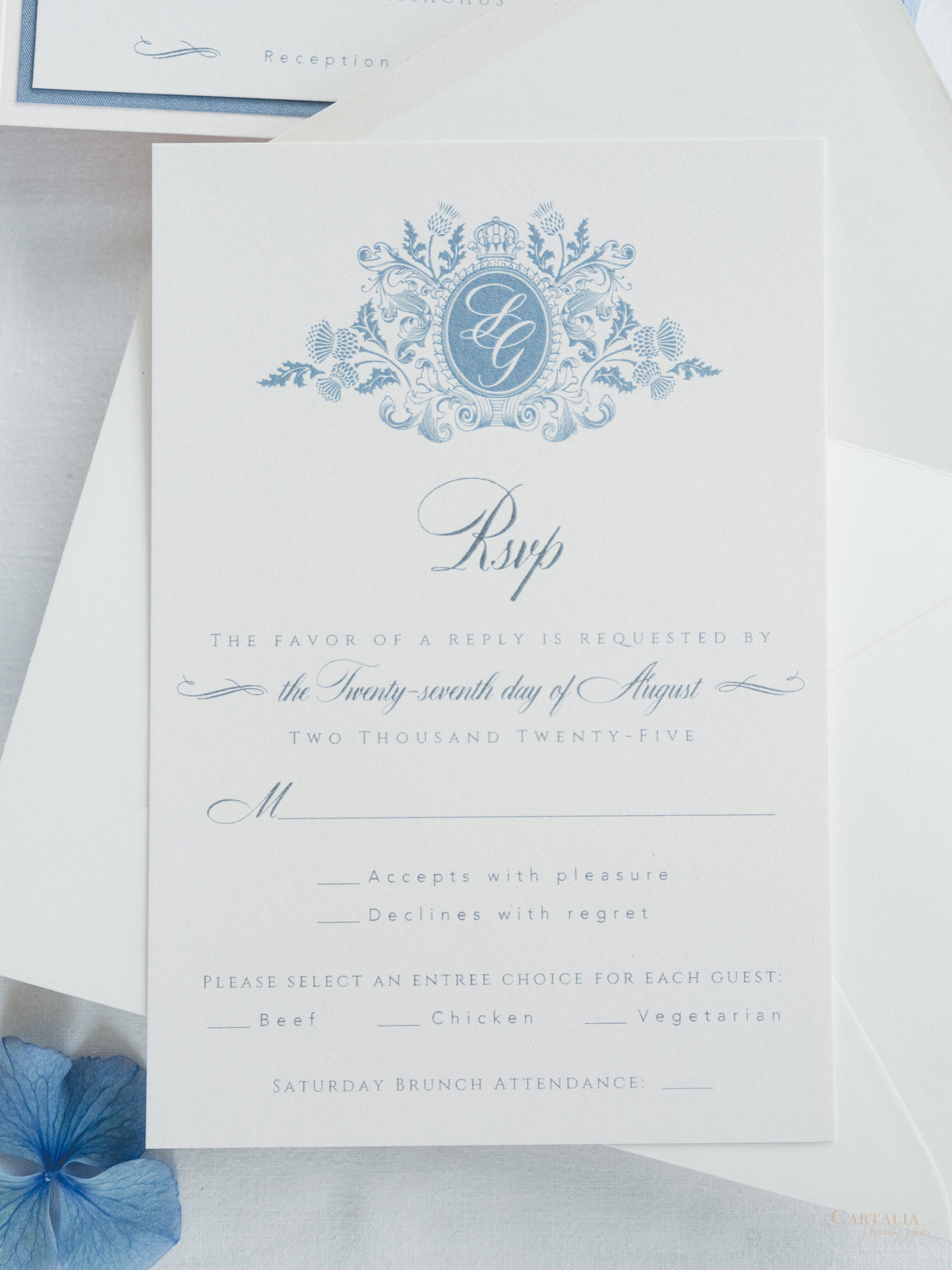 Invitation de mariage aquarelle avec votre lieu | Poche de luxe avec typographie et enveloppe de bord pont