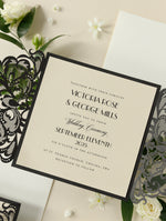Set di inviti di nozze con taglio laser apribile di lusso Art Déco del Grande Gatsby con fascia ventrale monogramma + RSVP + buste