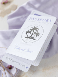 Portefeuille de dossiers lilas: Passeport de mariage en argent de luxe Invitation dans la poche et le miroir Tag Tag Passport Invitation Suite