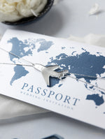 Portafoglio da viaggio FOLDER argento e blu navy: lussuosa suite per inviti per passaporto di nozze in tasca e etichetta a specchio