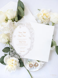 Roses romantiques Mirror Laser Cut le jour du mariage Invitation