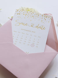 Luxury Royal Gold Foil Confetti Disted Blush Pink Sauf la date avec enveloppe