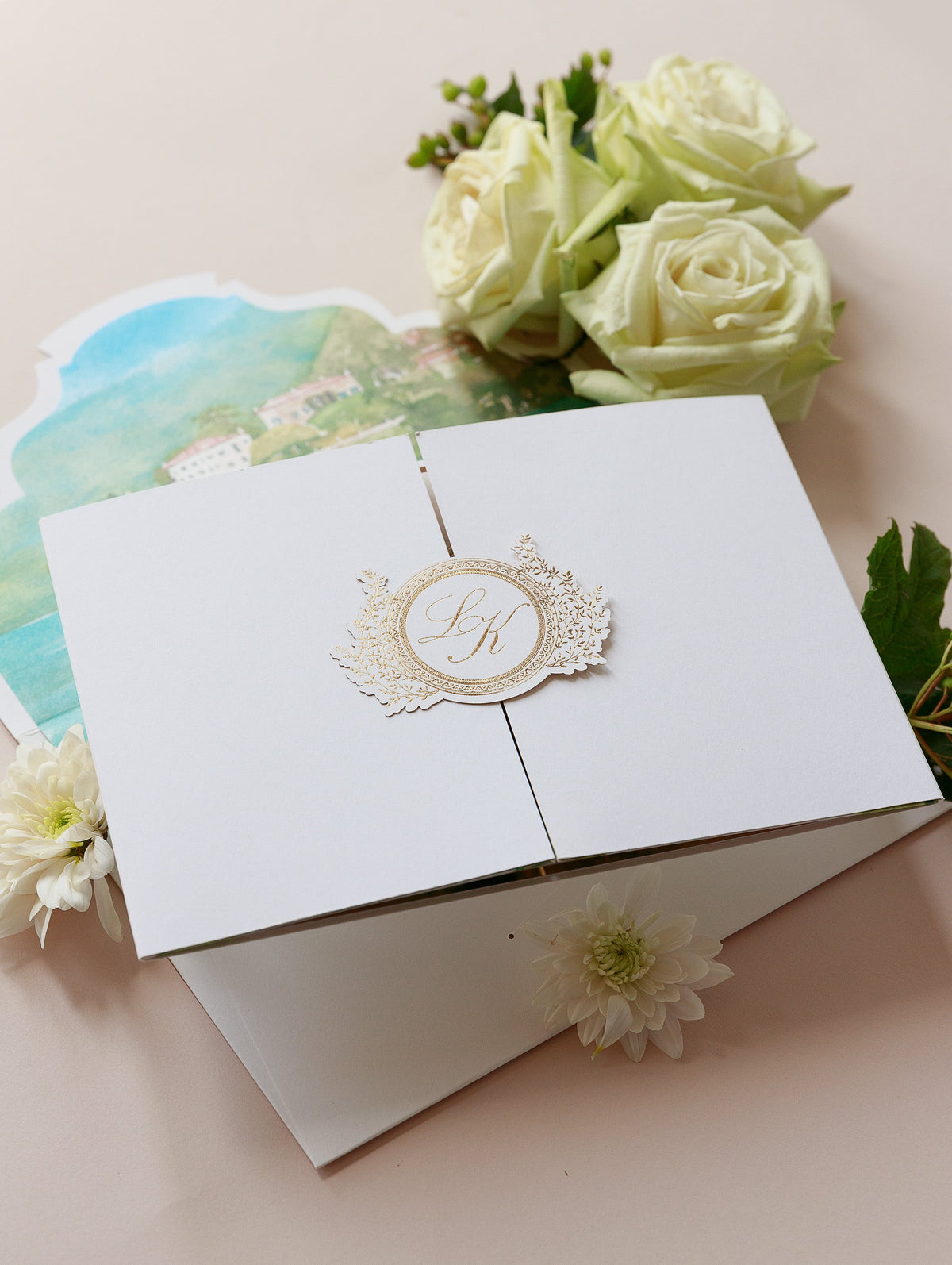 Suite de invitación de boda de lujo Villa del Balbianello | Folio estilo bolsillo con lugar de acuarela y lámina dorada | Boda en el lago de Como