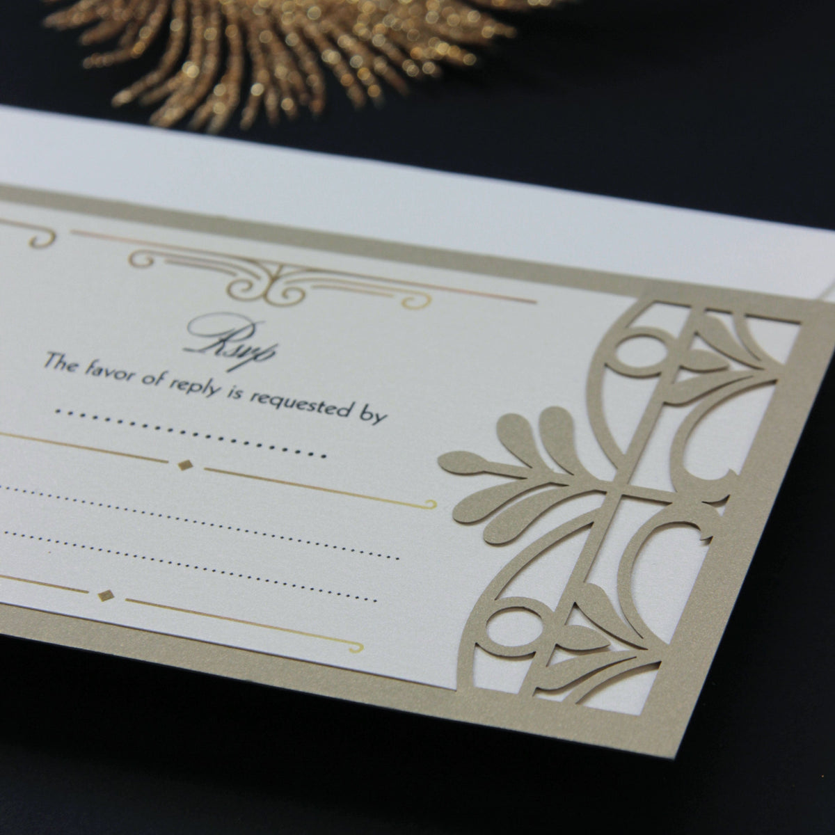 Biglietto di risposta per matrimonio dorato Hollywood Lasercut Art Deco Grande Gatsby apribile, Rsvp