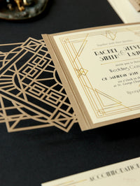 Art déco Laser Cut Great Gatsby Laser Cut Pocketfold Wedding Invitation Suite avec 3 niveaux: Informations invitées et voyage et carte RSVP