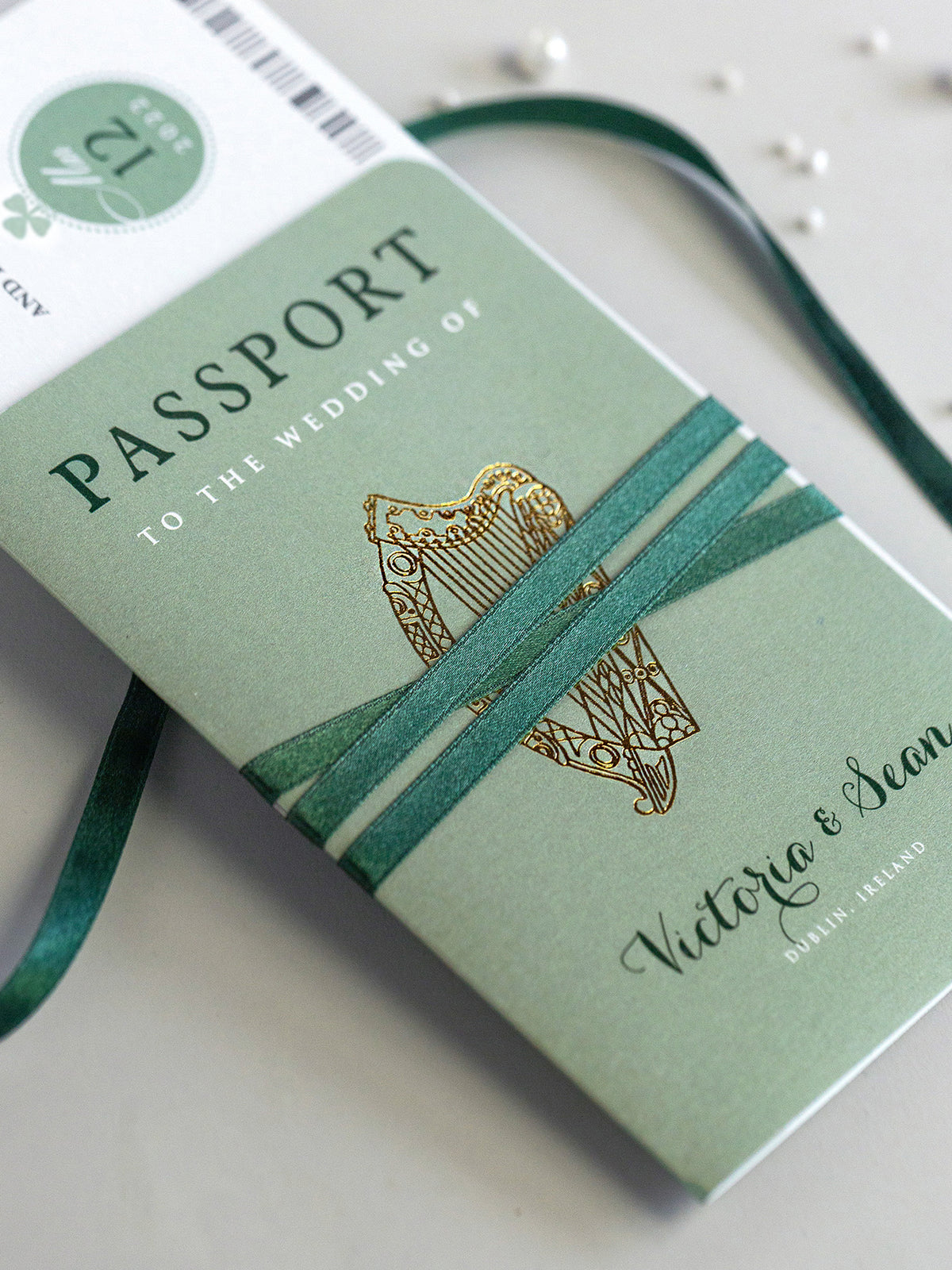 Invitation de mariage irlandaise avec Lucky Shamrock + RSVP / Boarding Pass