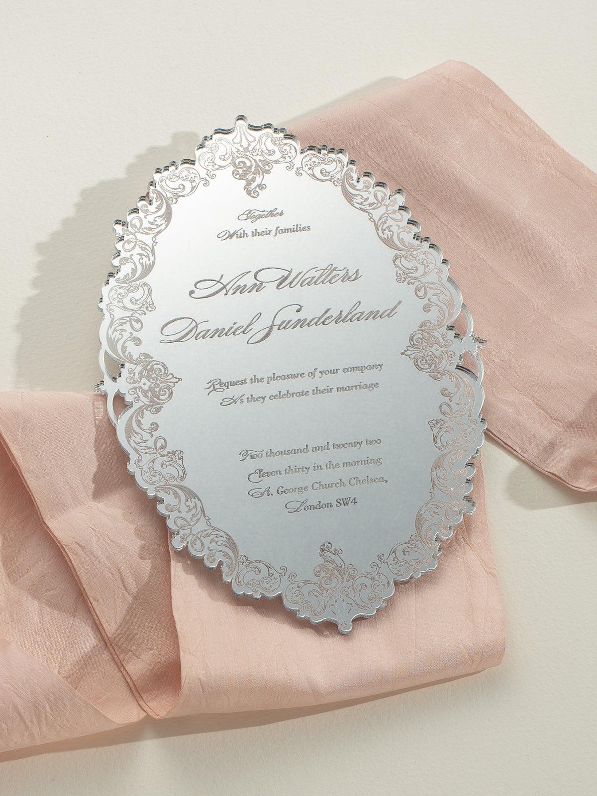 Invitation en boîte de luxe: un miroir décadent miroir argenté plexi invitation de mariage - gravé