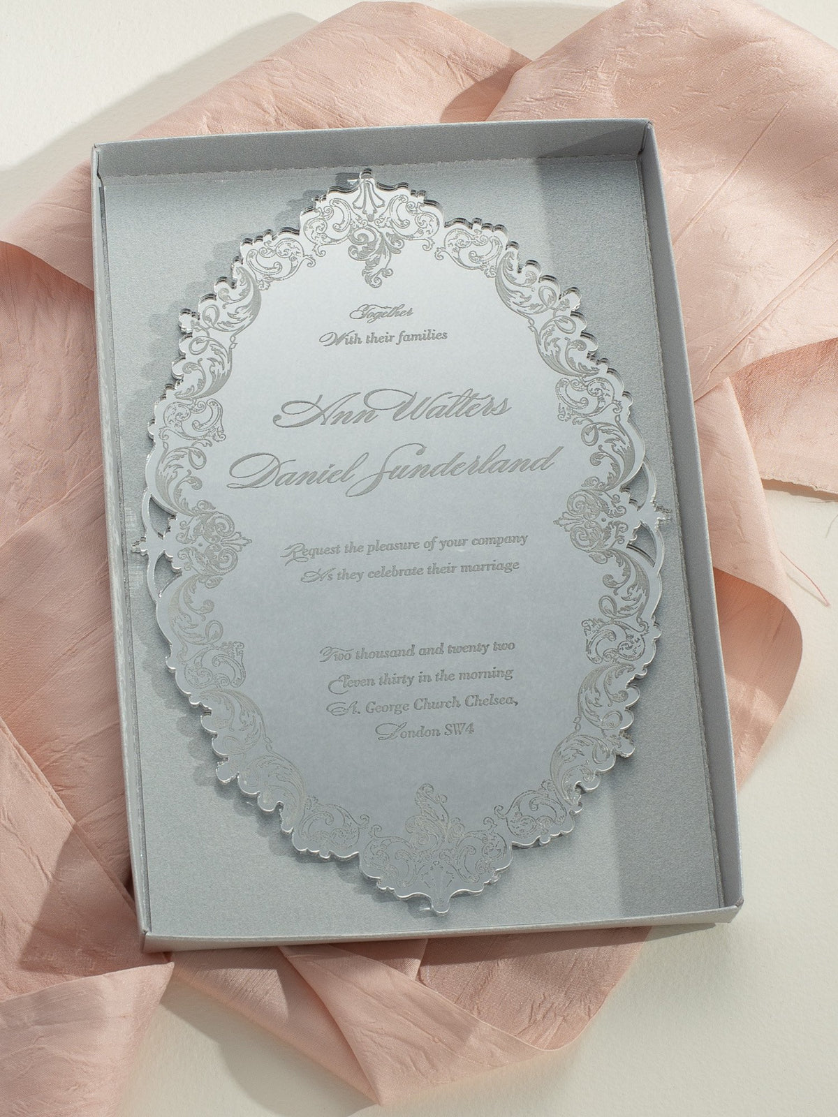 Invitation en boîte de luxe: un miroir décadent miroir argenté plexi invitation de mariage - gravé