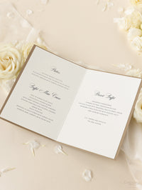 Tarjeta de orden de servicio/menú de boda cortada con láser de rosas románticas