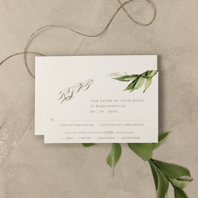 Avvolgimento in pergamena botanica con invito in plexi acrilico trasparente di design - inciso