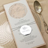 MENU abbinato a targhetta/segnaposto personalizzato in plexi argentato con felce - cordino ovale